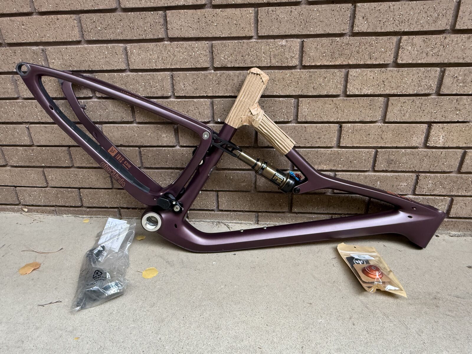 Ibis Exie USA frame and Chris King headset - Blood Orange - Size Large