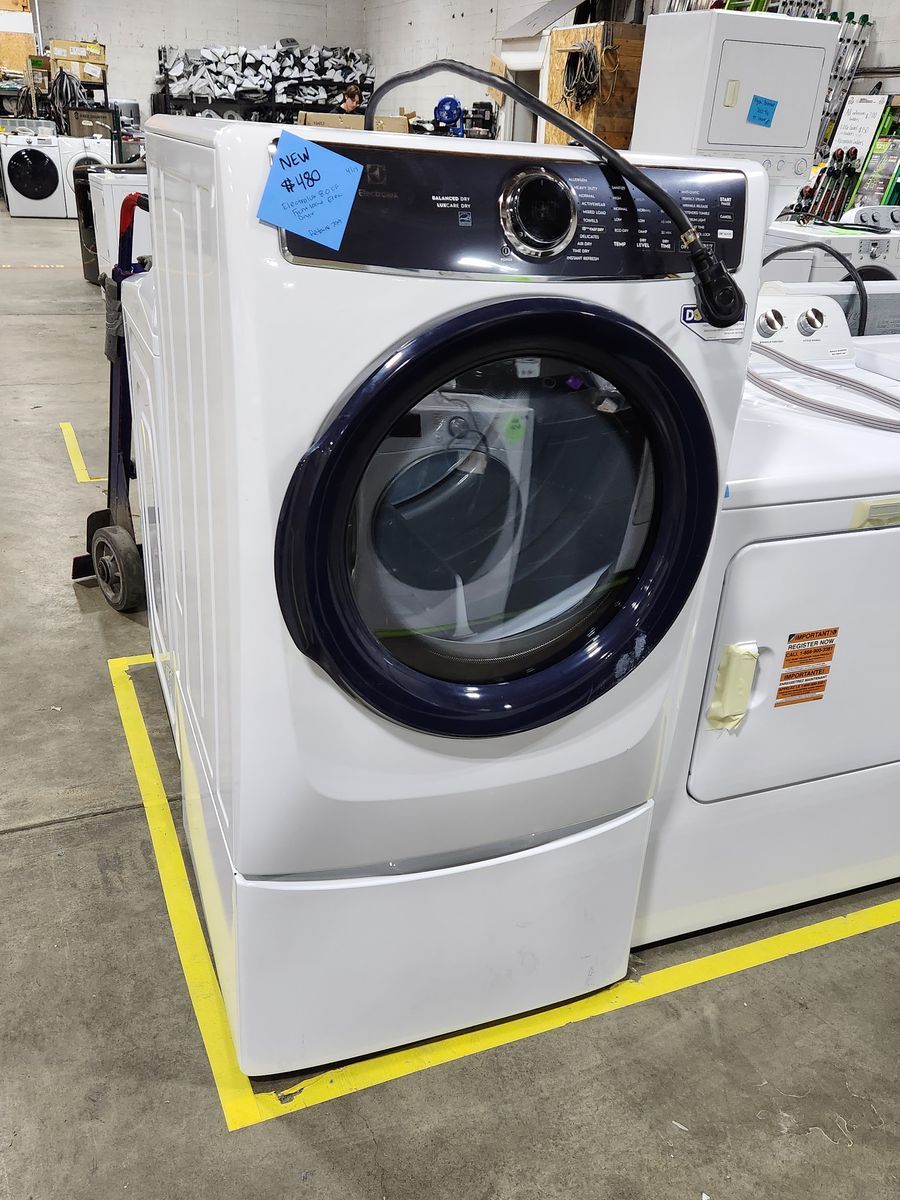 BRAND NEW! ELECTROLUX 8.0 CF FRONTLOAD ELECTRIC DRYER