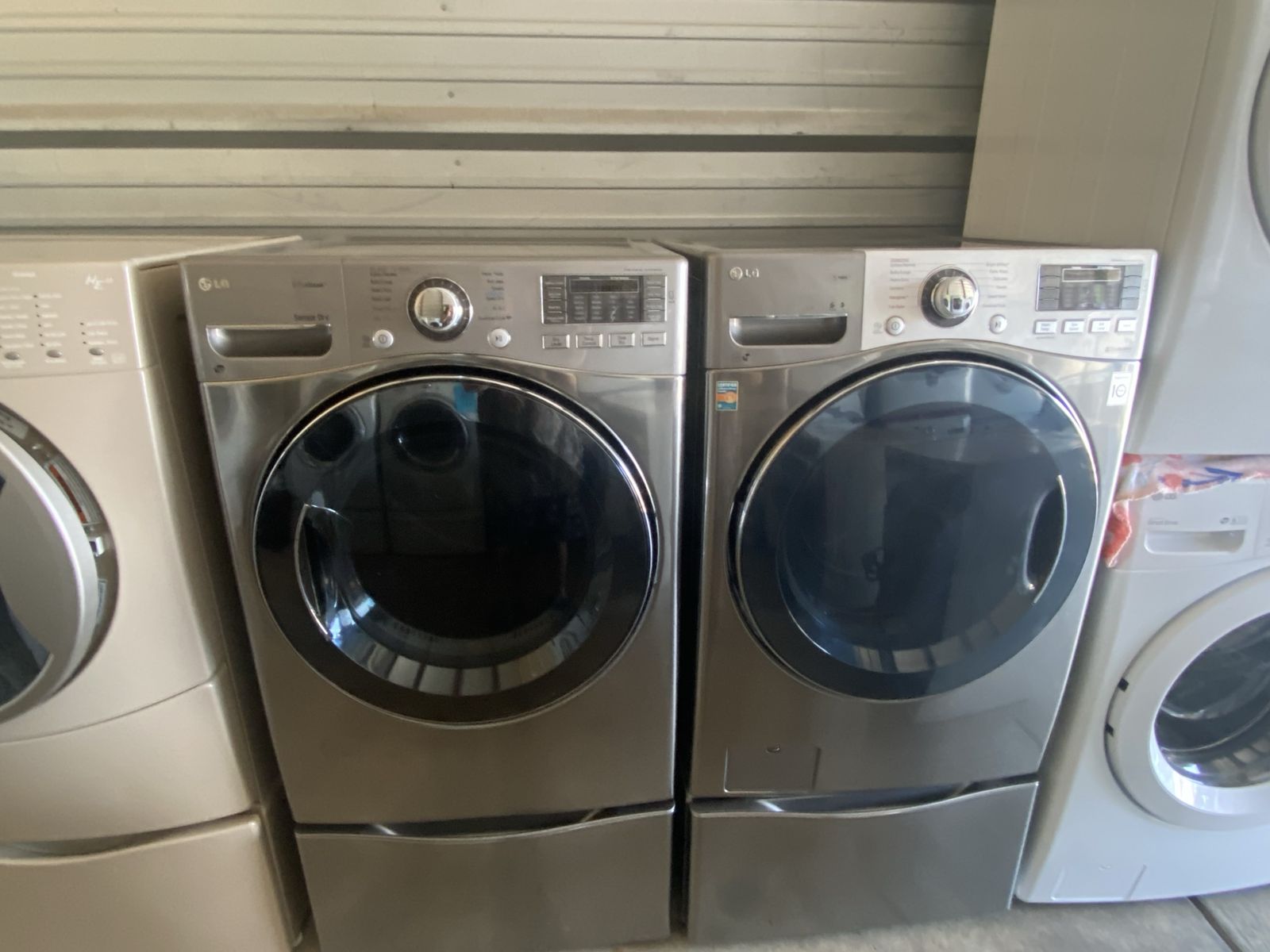 LG steam washer and 4 prong electric dryer
