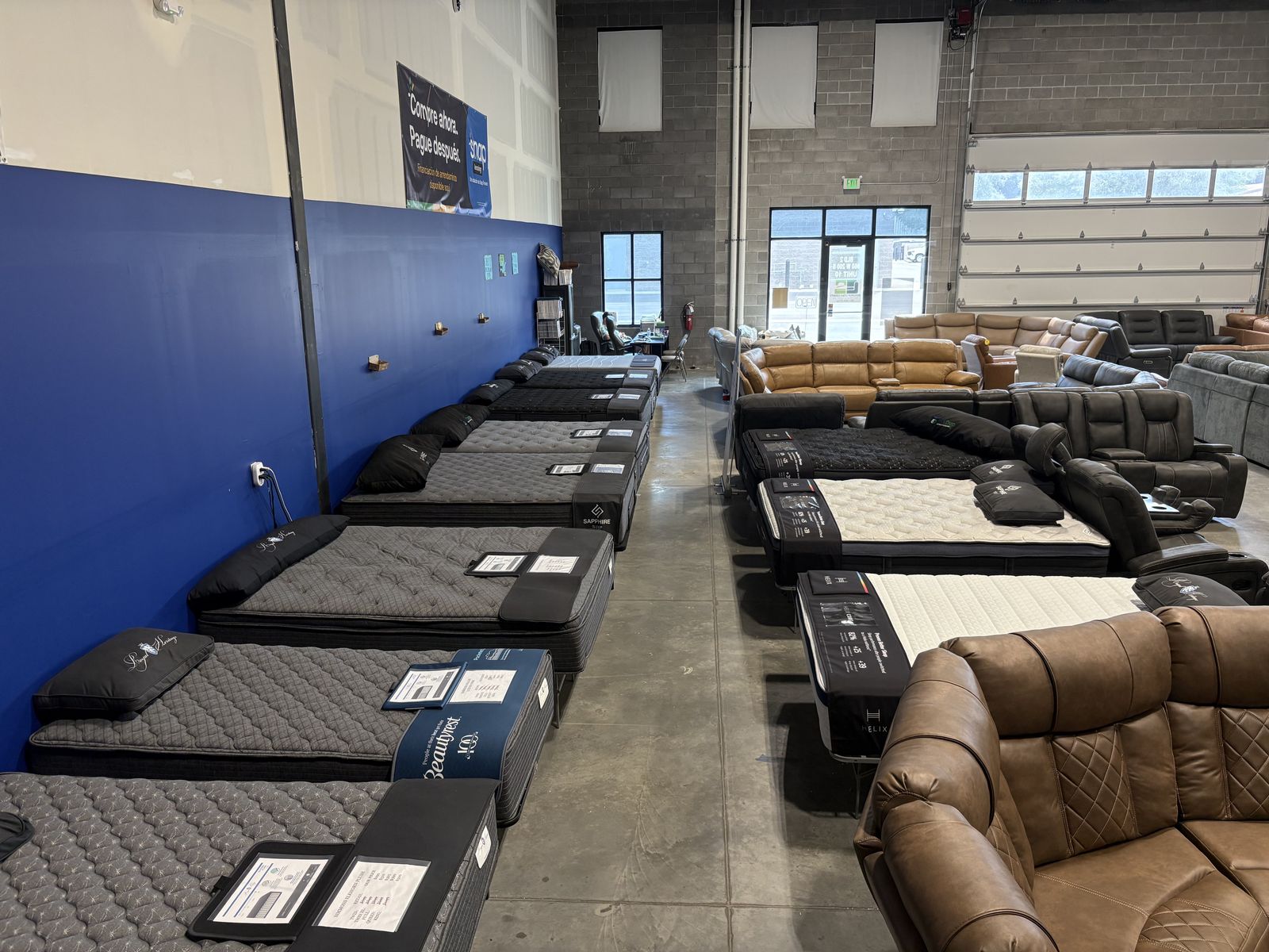 CLOSEOUT PILLOW TOP QUEEN MATTRESSES