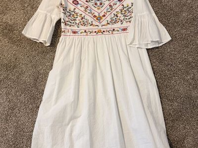 Women’s dress
