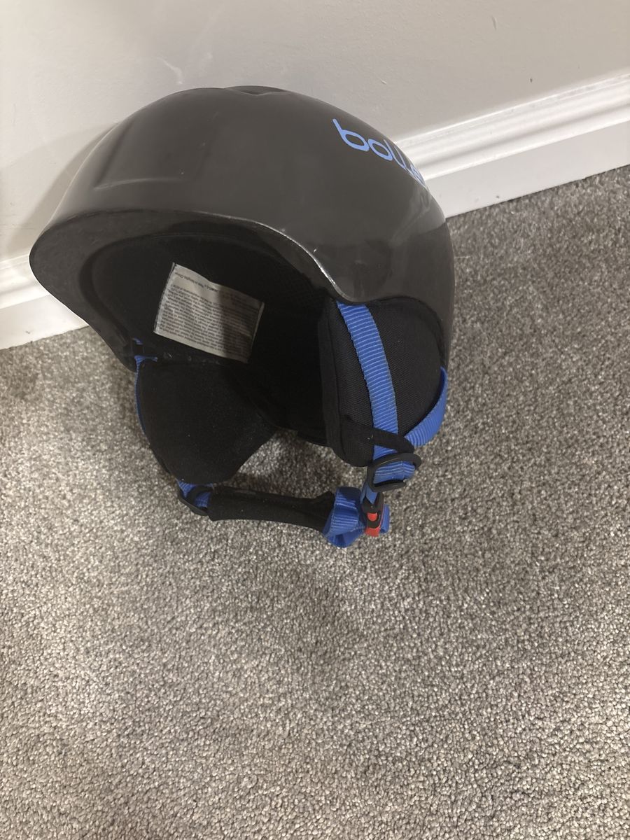 Extra small youth ski helmet bolle 48-52 cm
