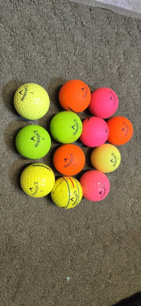 12 Callaway used golf balls - Assorted Colors