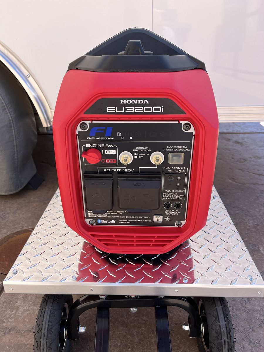 Honda EU 3200 I generator with Bluetooth