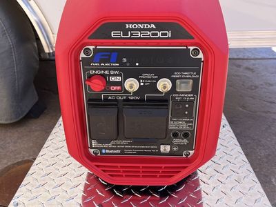 Honda EU 3200 I generator with Bluetooth