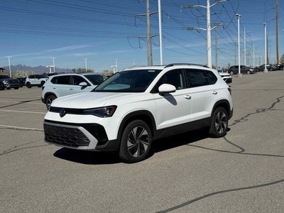 2026 Volkswagen Taos SE 4Motion