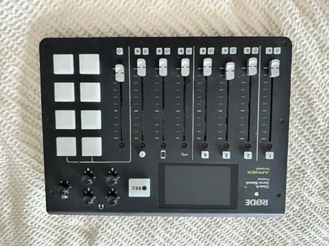 Rode RODECaster Pro II Podcast Mixer