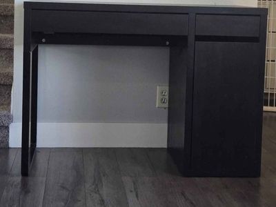 Ikea desk
