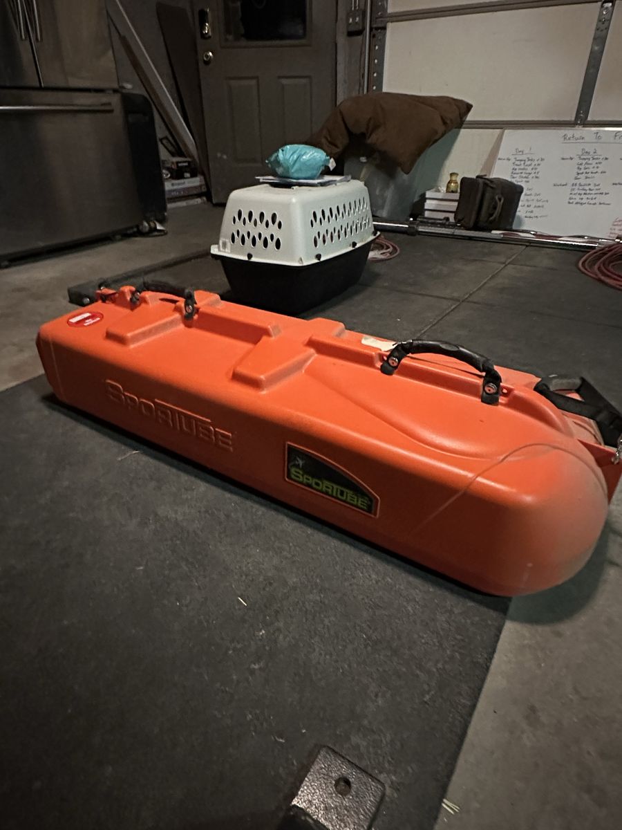 Sportube ski travel hard case