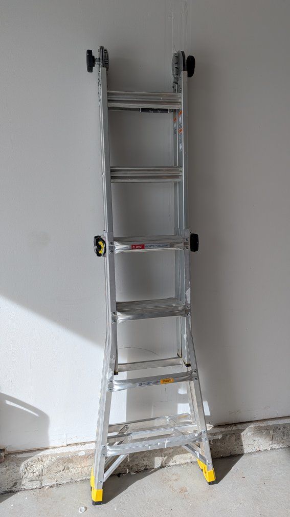 18 ft Gorilla Ladder