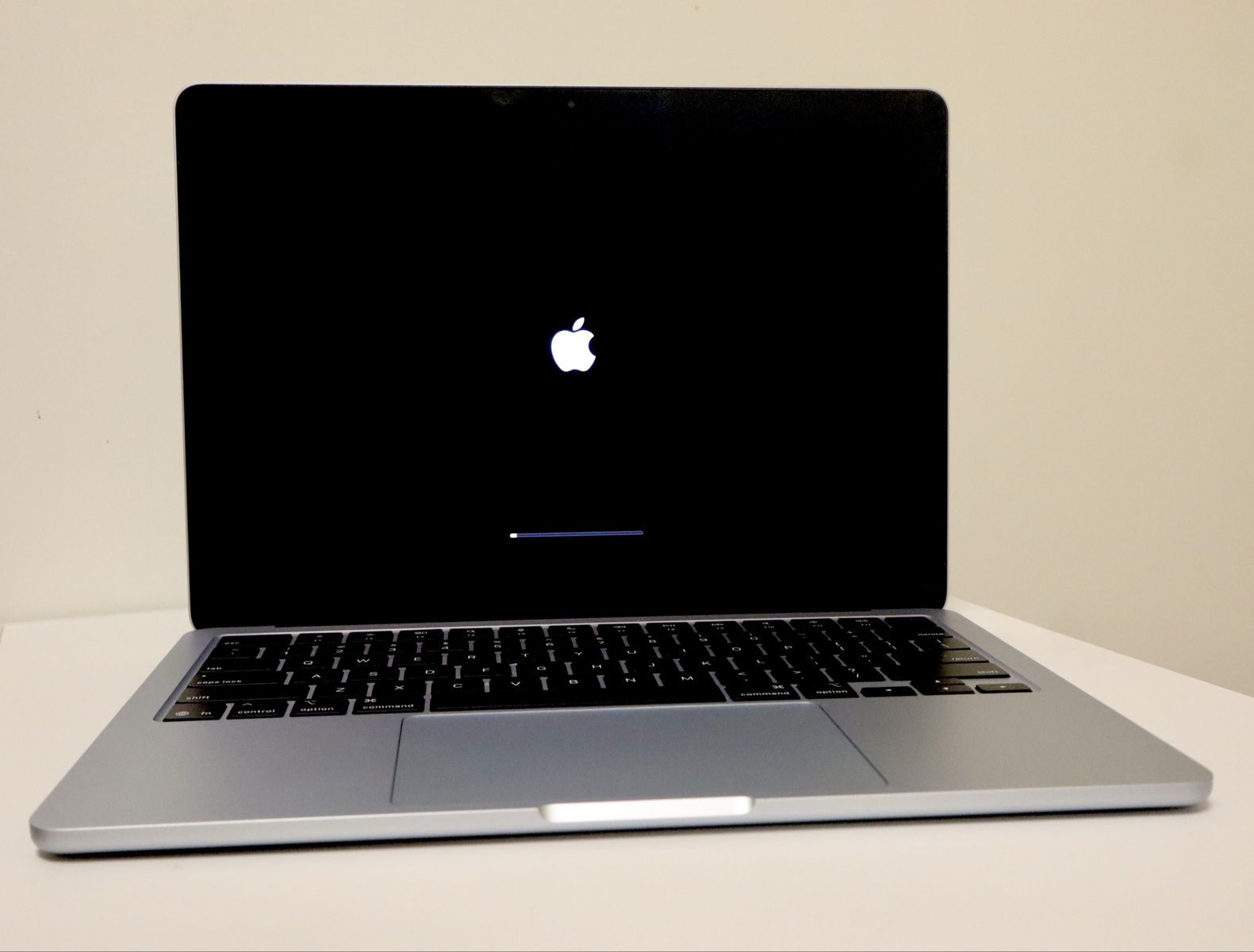 Apple MacBook Air M4 16GB RAM | Sky Blue | Excellent Condition
