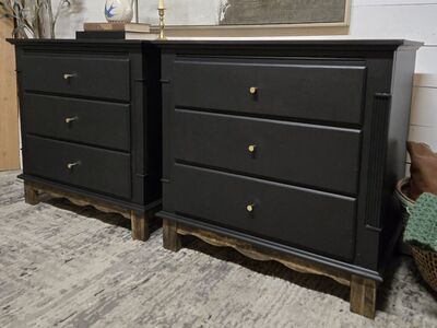 Gorgeous Black Nightstands