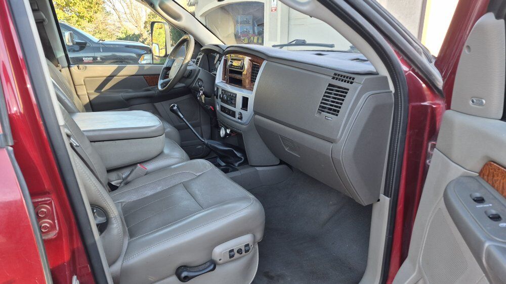 2007 DODGE RAM 3500 Laramie SLT