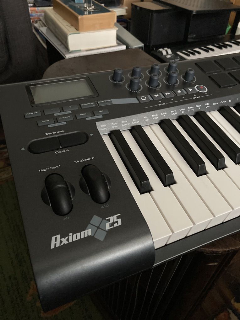 M-Audio Axiom 25 MIDI Controller