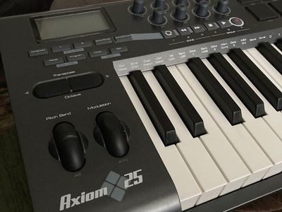 M-Audio Axiom 25 MIDI Controller