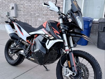 2021 KTM 890 Adventure R