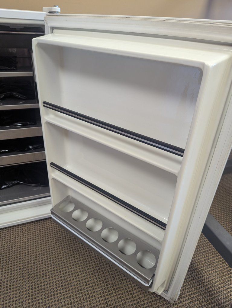 Chattanooga Group White Clinical Cold Pack Refrigerator/Freezer