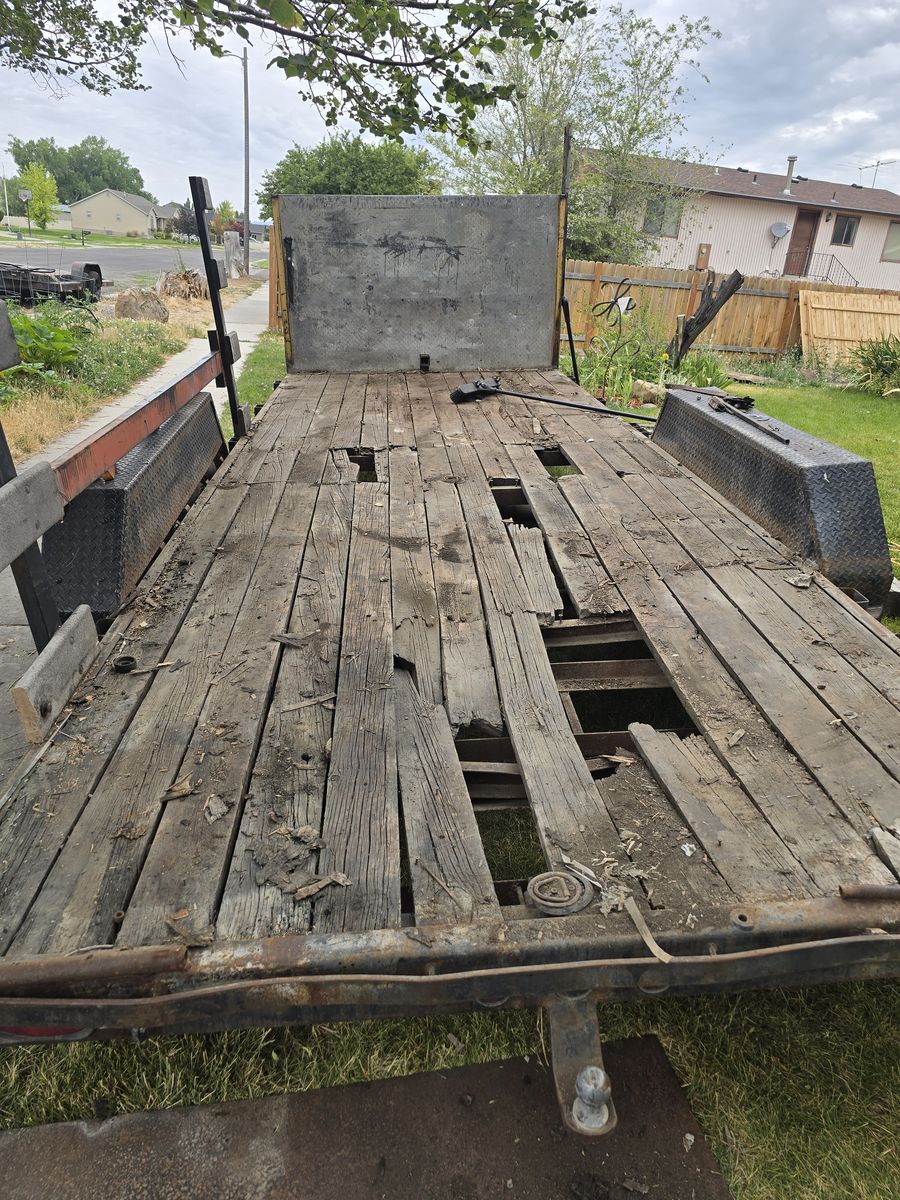 Main image 10