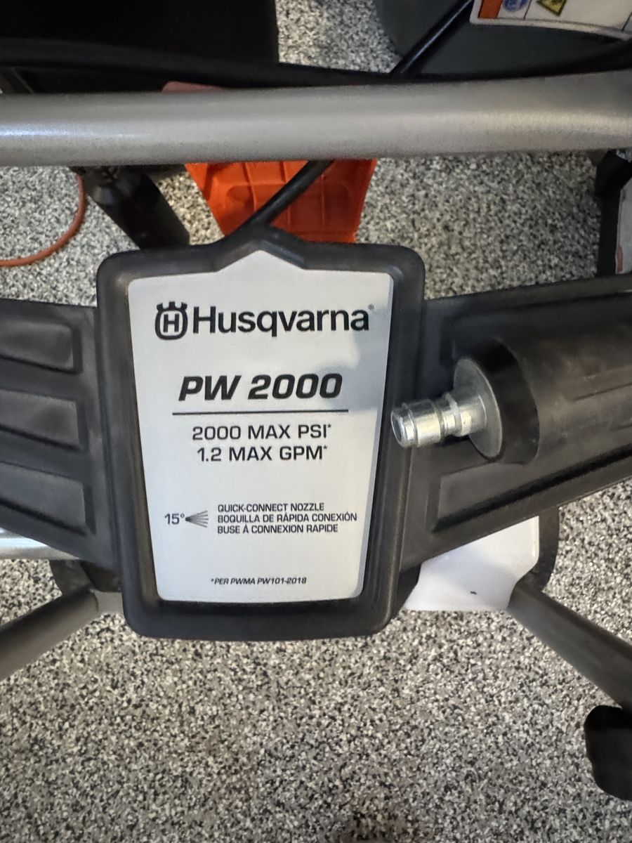 Husqvarna PW2000 Electric Pressure Washer – Good working Condition