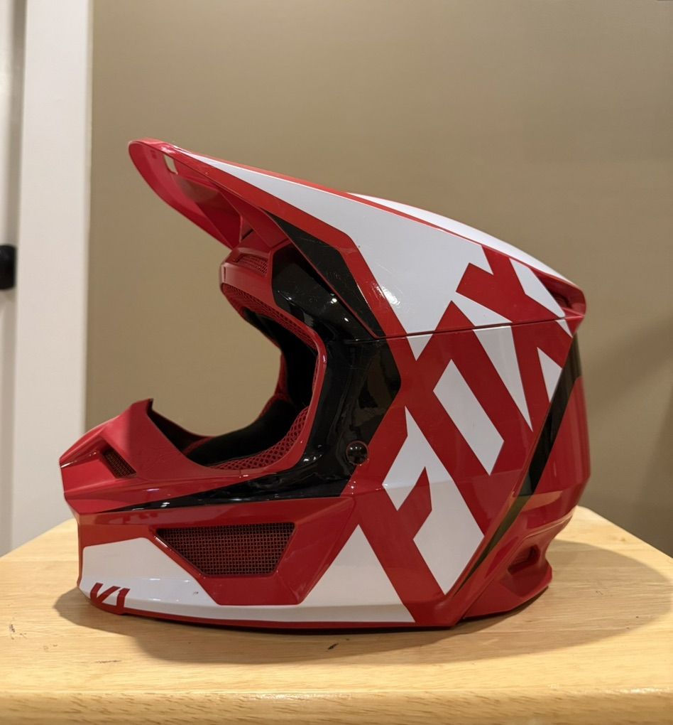 Fox Youth Moto Helmet