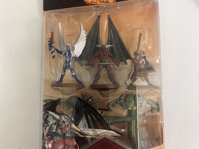 HeroScape Expansion Set: Malliddon's Prophecy - Heroes of Bleakwoode - Ages 8+