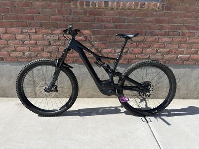 Specialized Turbo Levo Comp Large – 700Wh, AXS, Fox X2, 356 Miles