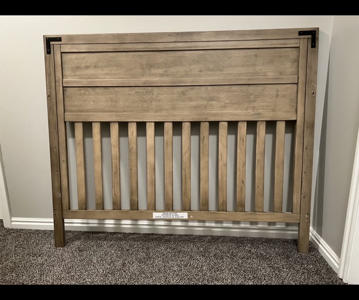 New Zealand Pine Full Headboard