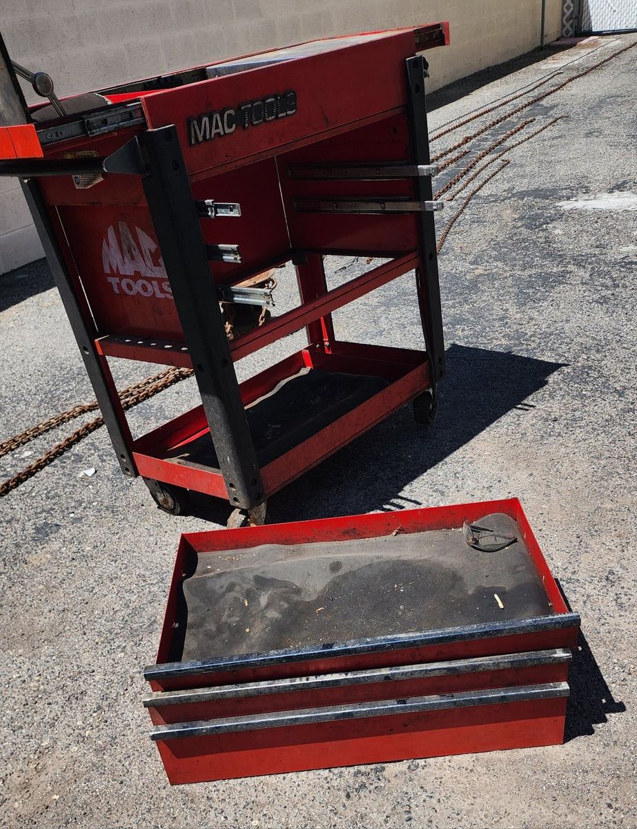 MAC TOOLS Red Service Cart Rolling Toolbox with Locking Top and Keys, Tool Cart