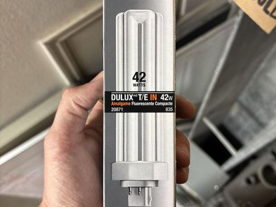 Sylvania 20871 Dulux T/E 42W light bulbs-----Bulk Option Available