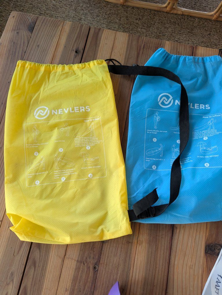 Nevlers Inflatable Air Loungers Yellow and Blue Set of 2