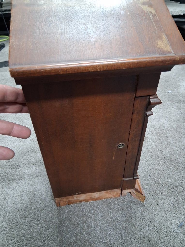 Main image 5