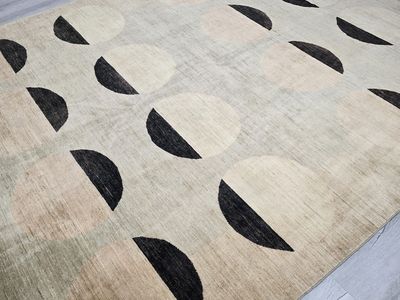 New Handknotted Modern Rug, Size 8 x 10