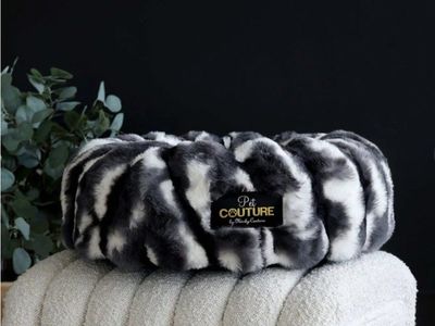Minky Pet Couture dog bed