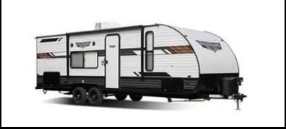 Bumper Pull Travel Trailer with Slide Out, Kitchen & Dinette