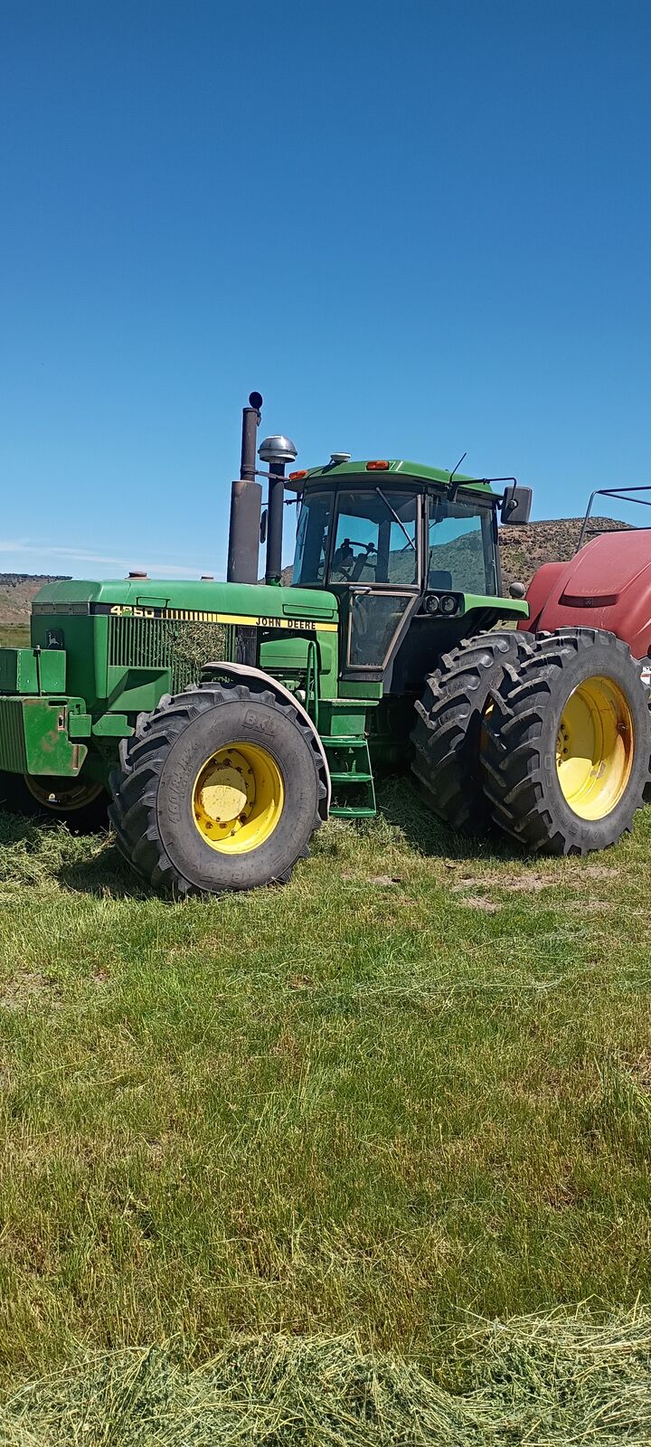 John Deere 4850