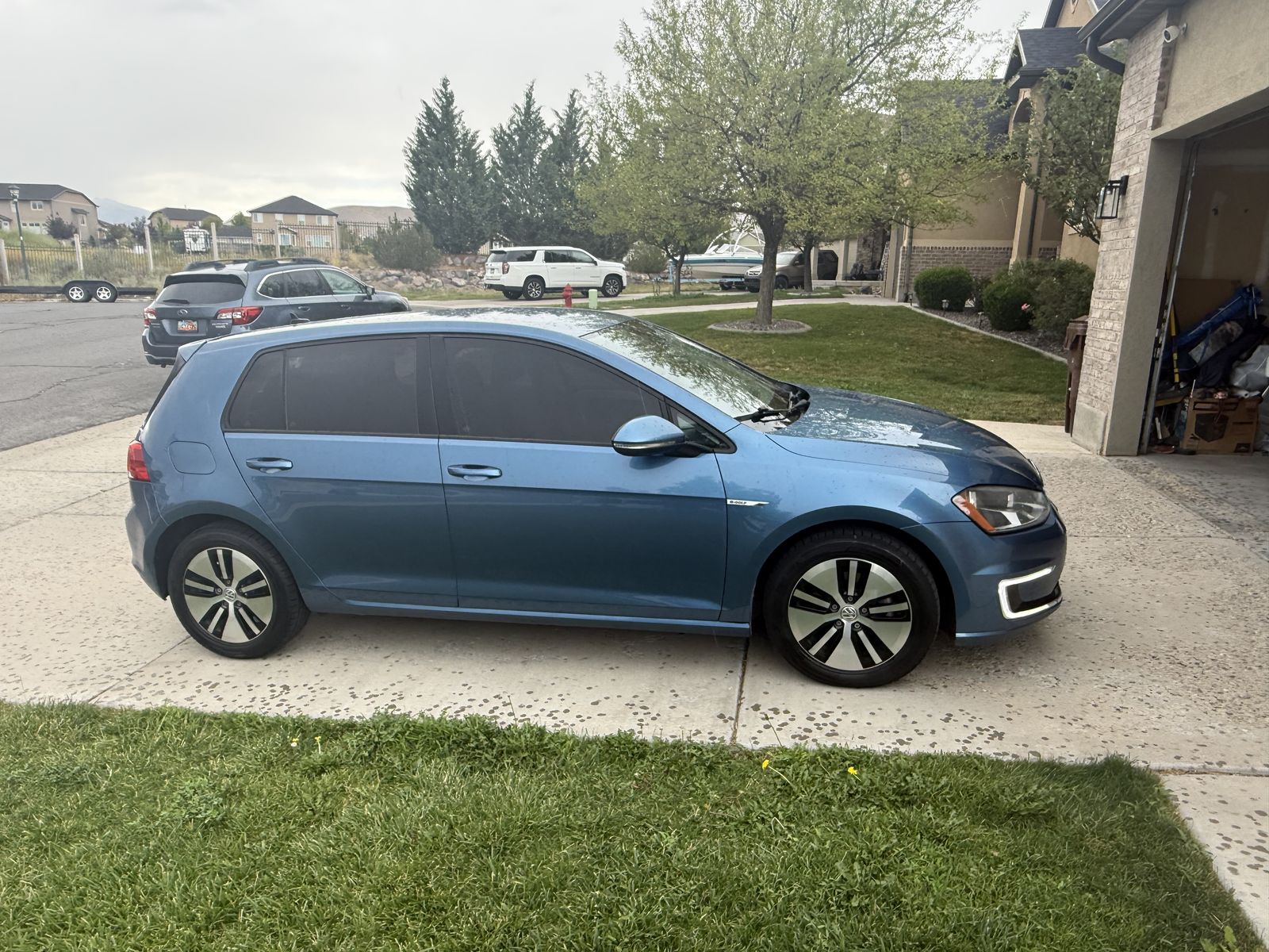 2016 Volkswagen e-Golf SE