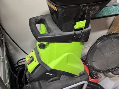 Earthwise GS70015 15-Amp Garden Corded Electric Chipper