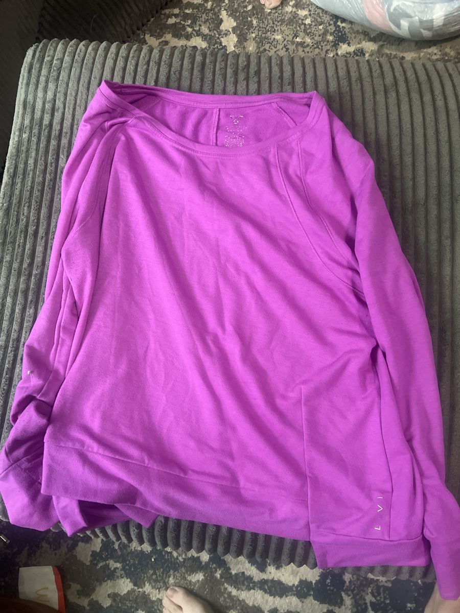 Livi Active Purple Long Sleeve Athletic Top size 18/20
