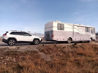 Motorhome and Jeep combo