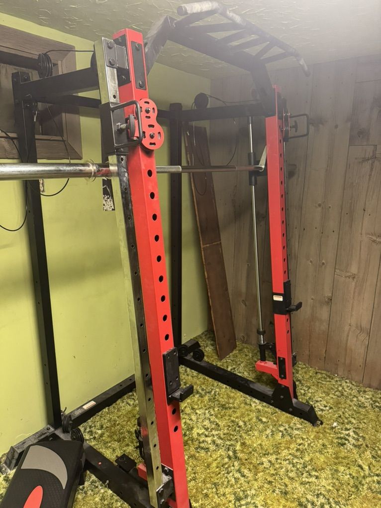 Smith Machine W Bench