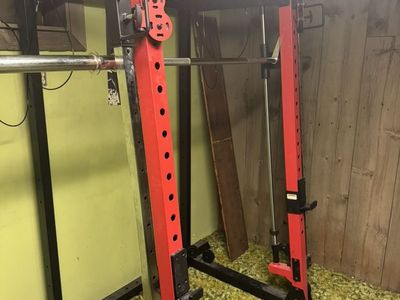 Smith Machine W Bench