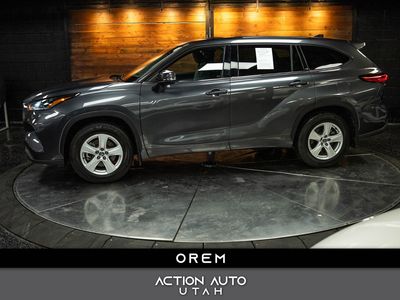 2021 TOYOTA HIGHLANDER LE