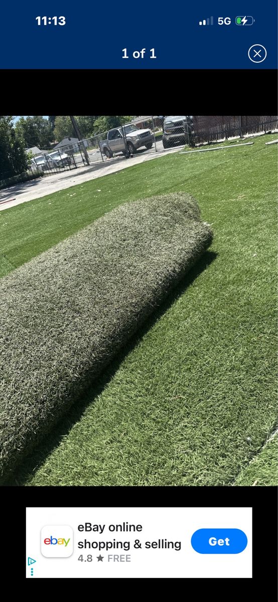 Artificial turf  2rolls left