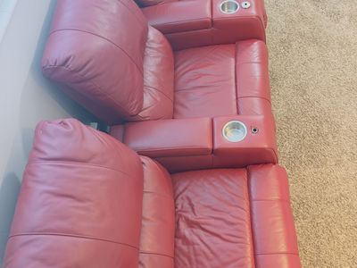 Recliner theater chairs