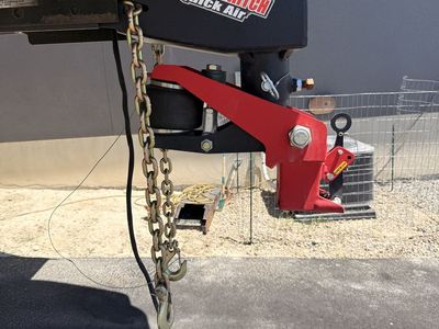 Shocker Hitch RV gooseneck conversion