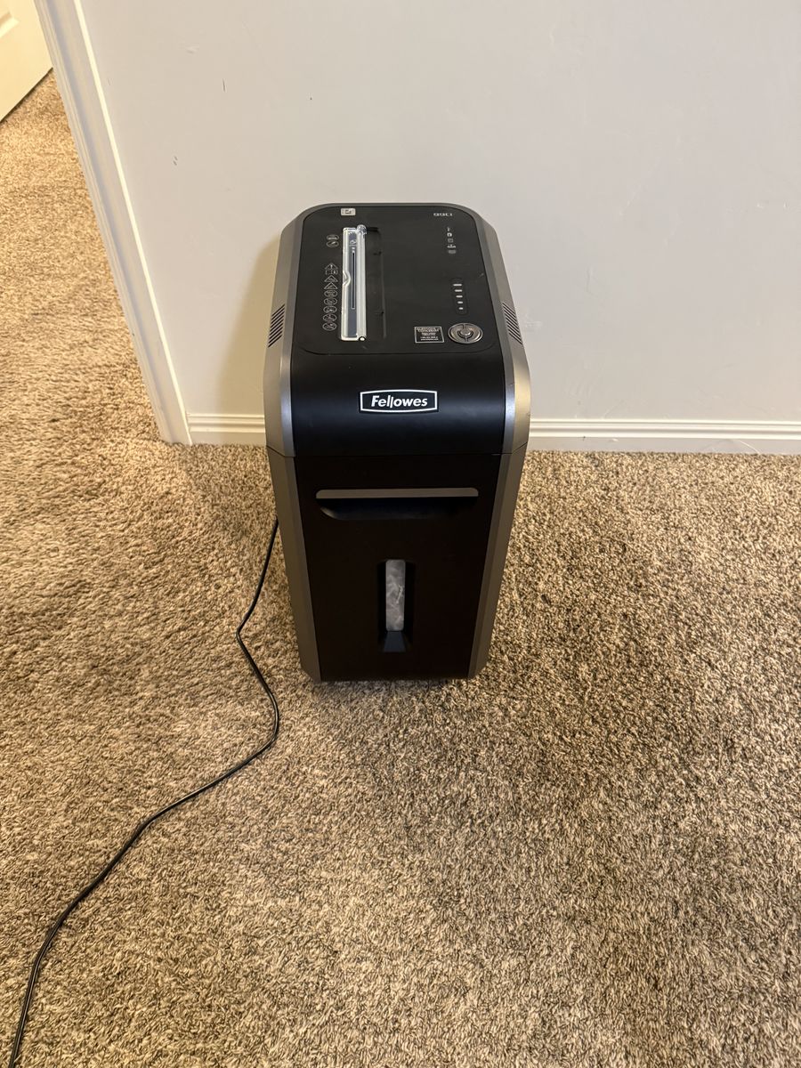 Office Shredder, Fans And Heater