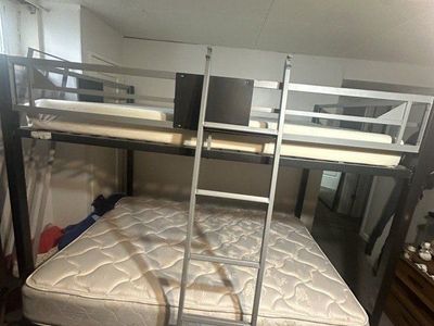 Full Size Bunkbed