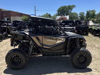 2026 HONDA Talon 1000R FOX LIVE VALVE Matte Forged