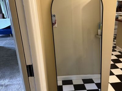 Arched Full-Length Mirror Black Frame Modern Design