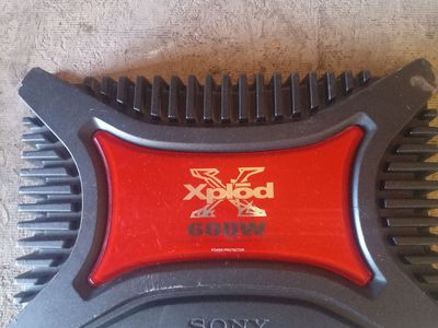Car amp